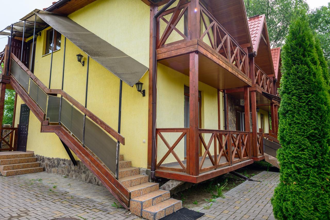 На Березі Черемошу Verkhovyna Extérieur photo